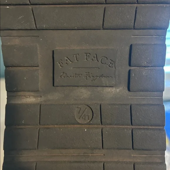 Fat Face sneakers/trainers in very good condition . Size 41 - Picture 7 of 9